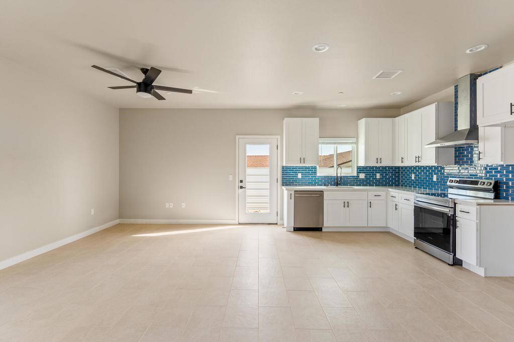 Desert Hot Springs, CA 92240,66 677 12 Th ST