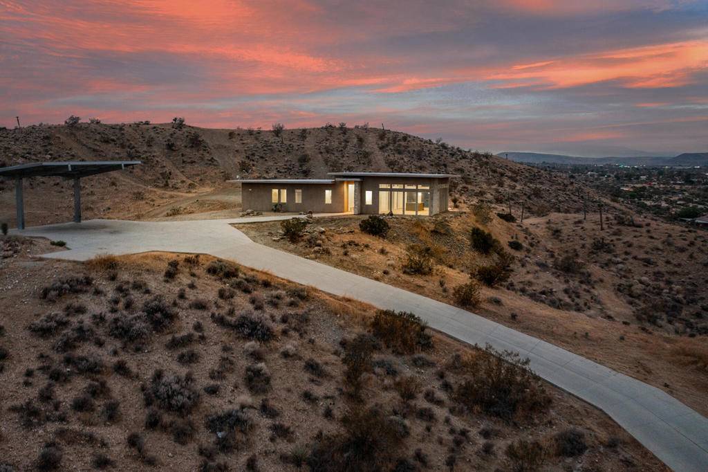 Yucca Valley, CA 92284,5098 Balsa AVE