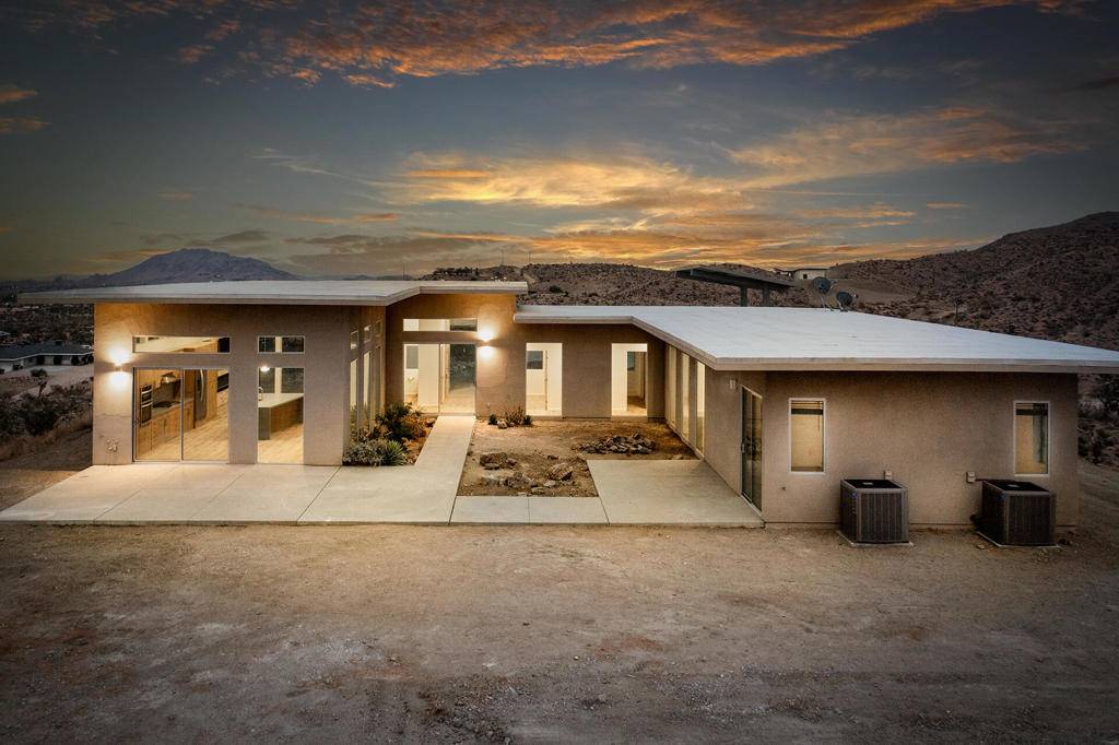 Yucca Valley, CA 92284,5098 Balsa AVE