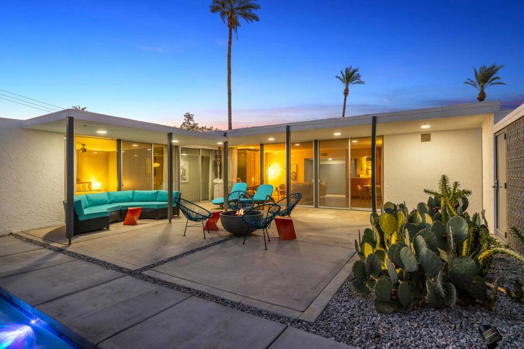 Indio, CA 92201,81967 Camelot WAY