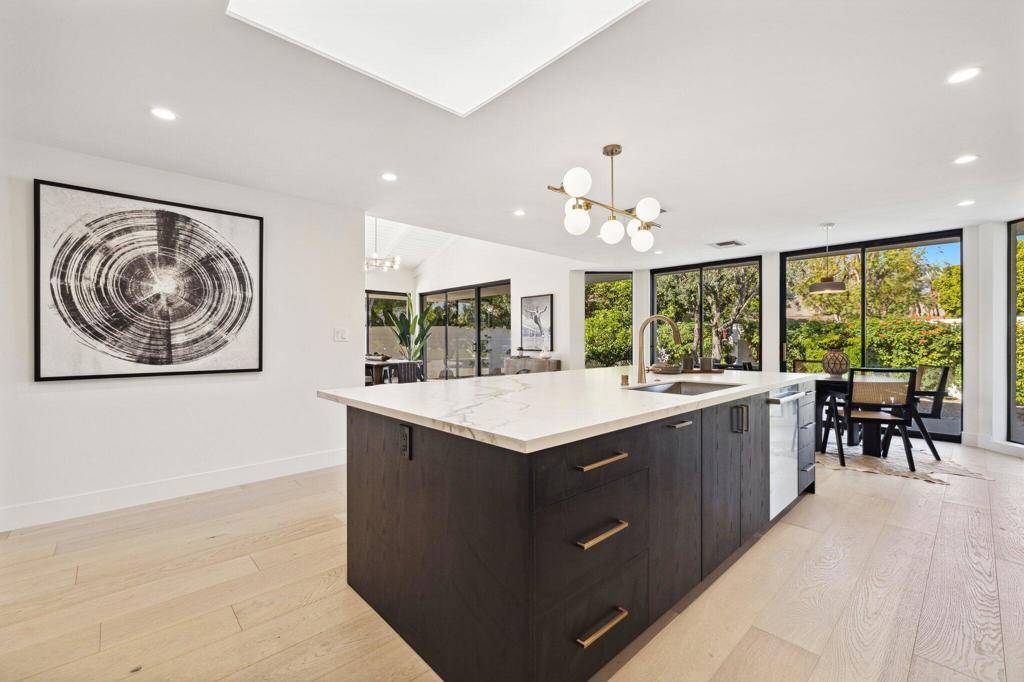 Rancho Mirage, CA 92270,11 Sussex CT