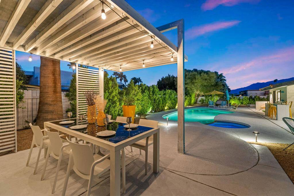 Palm Springs, CA 92262,1862 N Nogales WAY