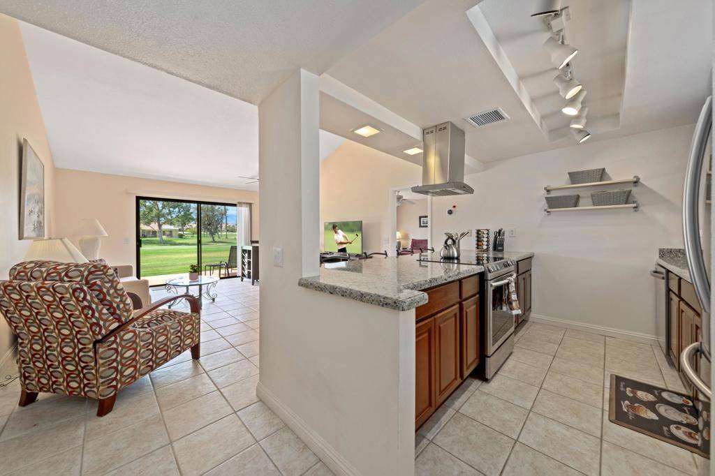 Palm Desert, CA 92211,41477 Inverness WAY