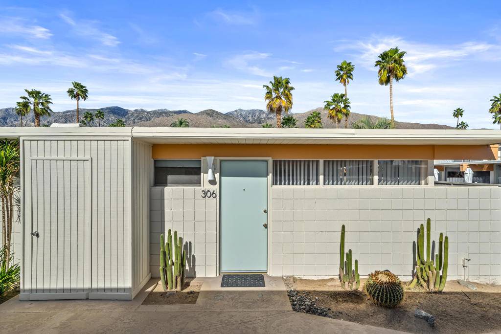 Palm Springs, CA 92264,1111 E Palm Canyon DR #306
