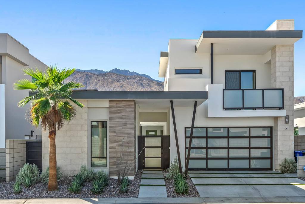 Palm Springs, CA 92262,161 Holliday WAY