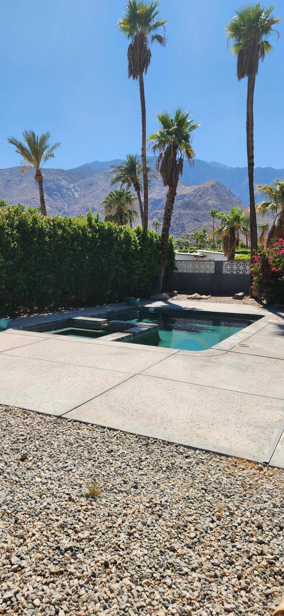 Palm Springs, CA 92262,2272 N Starr RD