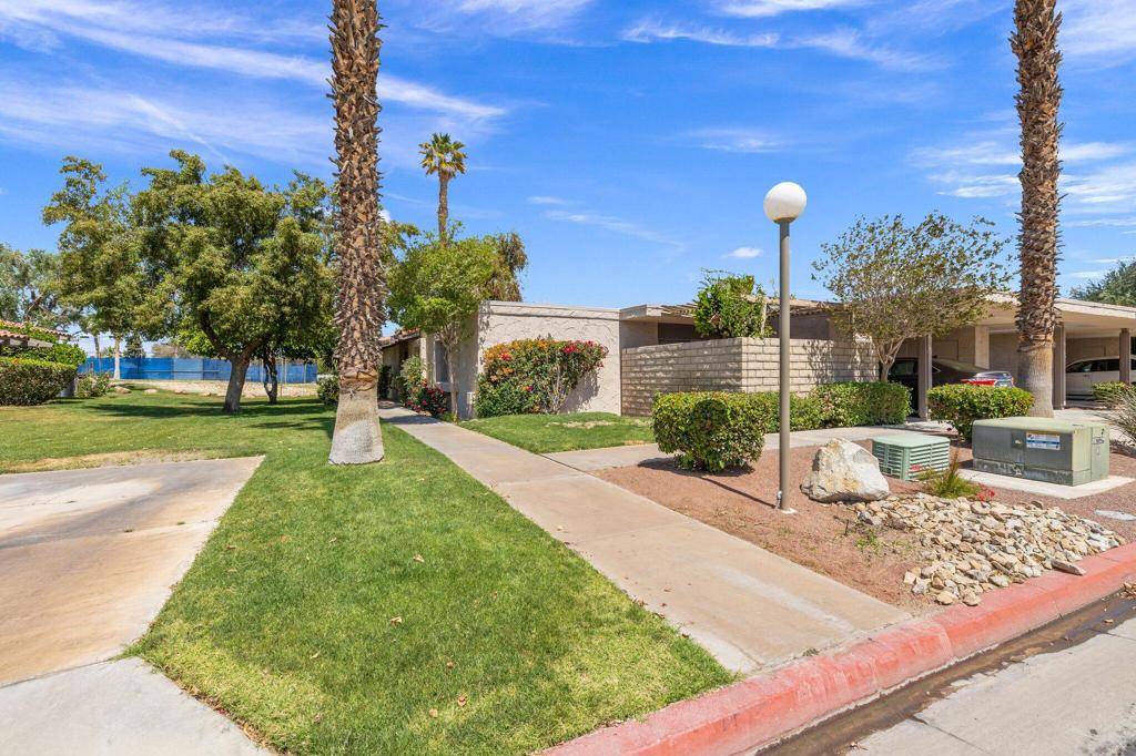 Indio, CA 92201,82184 Odlum DR