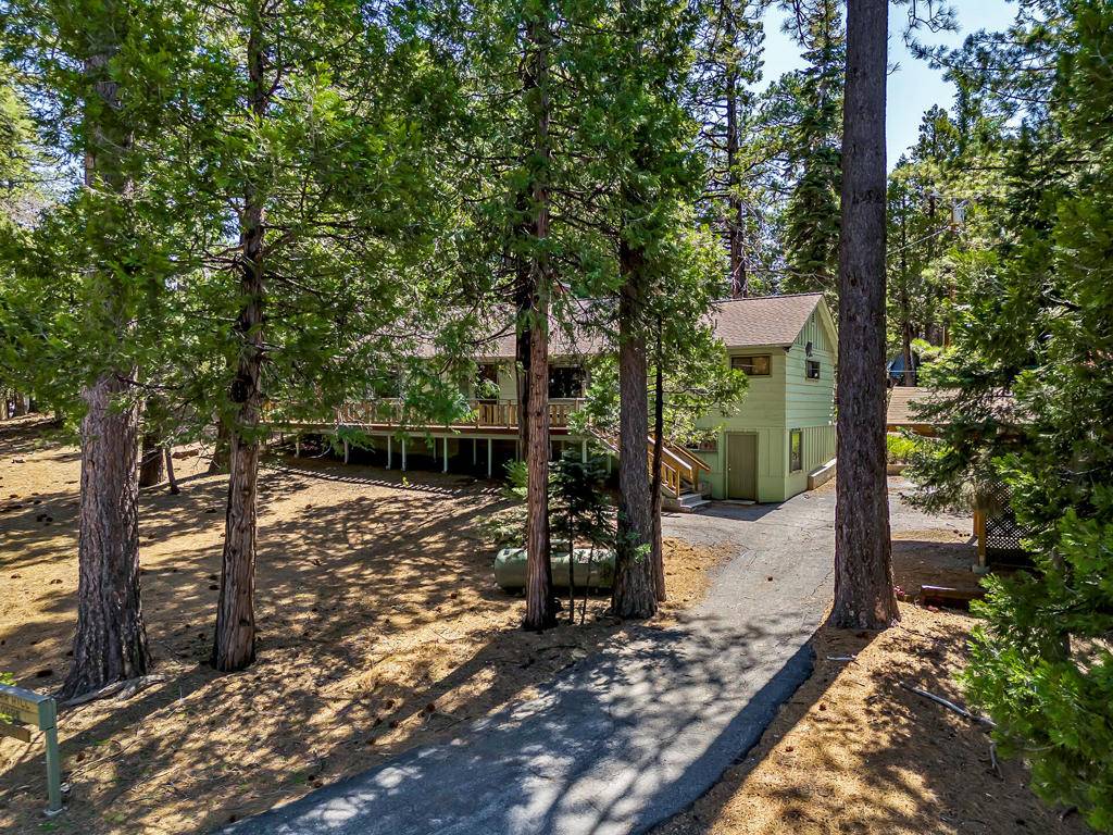 Idyllwild, CA 92549,52551 Pine Ridge RD