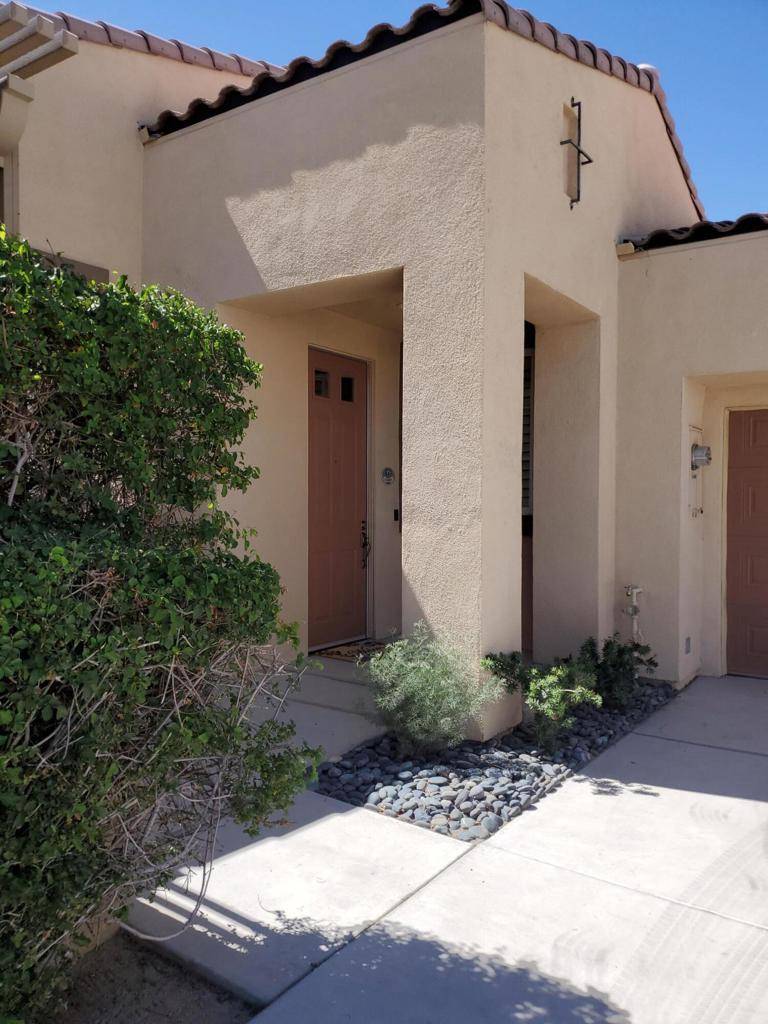 La Quinta, CA 92253,47815 Dancing Butterfly