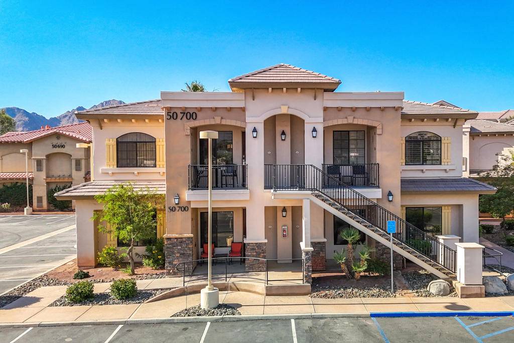 La Quinta, CA 92253,50700 Santa Rosa Plaza #5