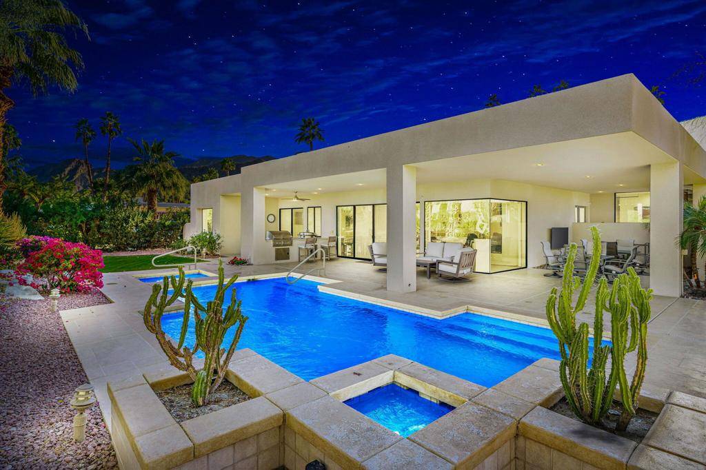 Rancho Mirage, CA 92270,40380 Tonopah RD