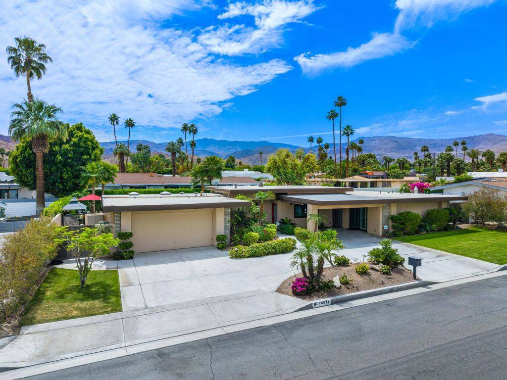 Palm Desert, CA 92260,74821 Borrego DR