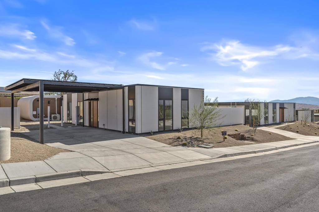 Desert Hot Springs, CA 92240,68645 Ridge Crest Way