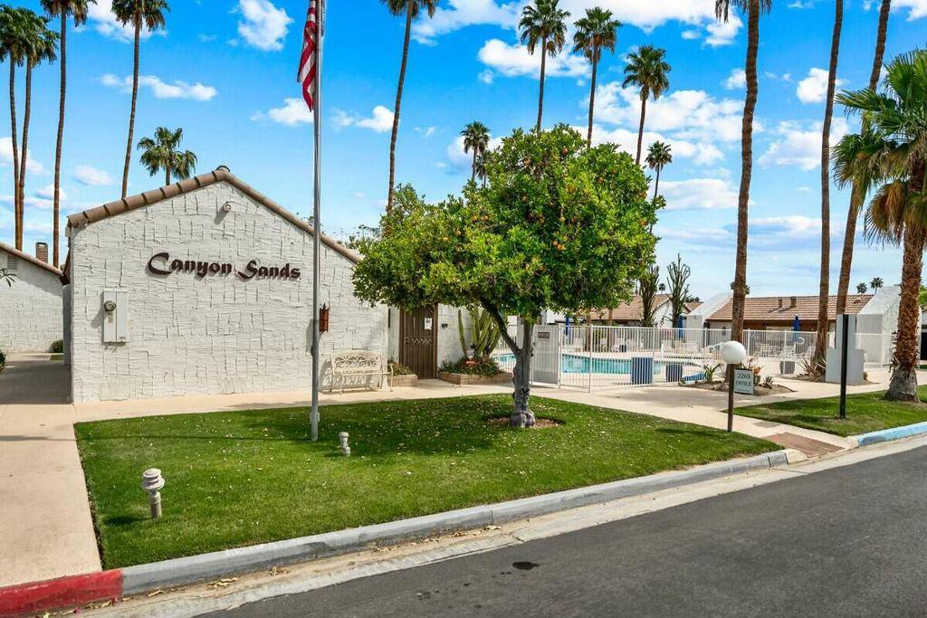 Palm Springs, CA 92264,2352 Miramonte CIR #F