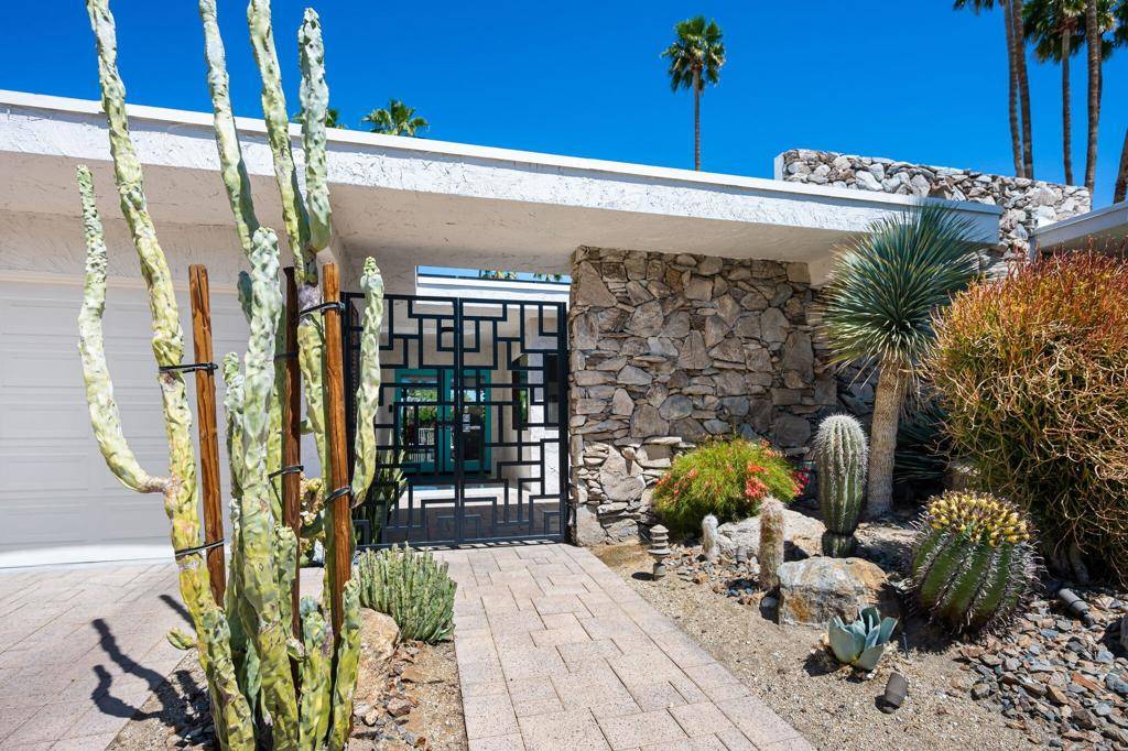 Palm Springs, CA 92264,1380 Malaga CIR