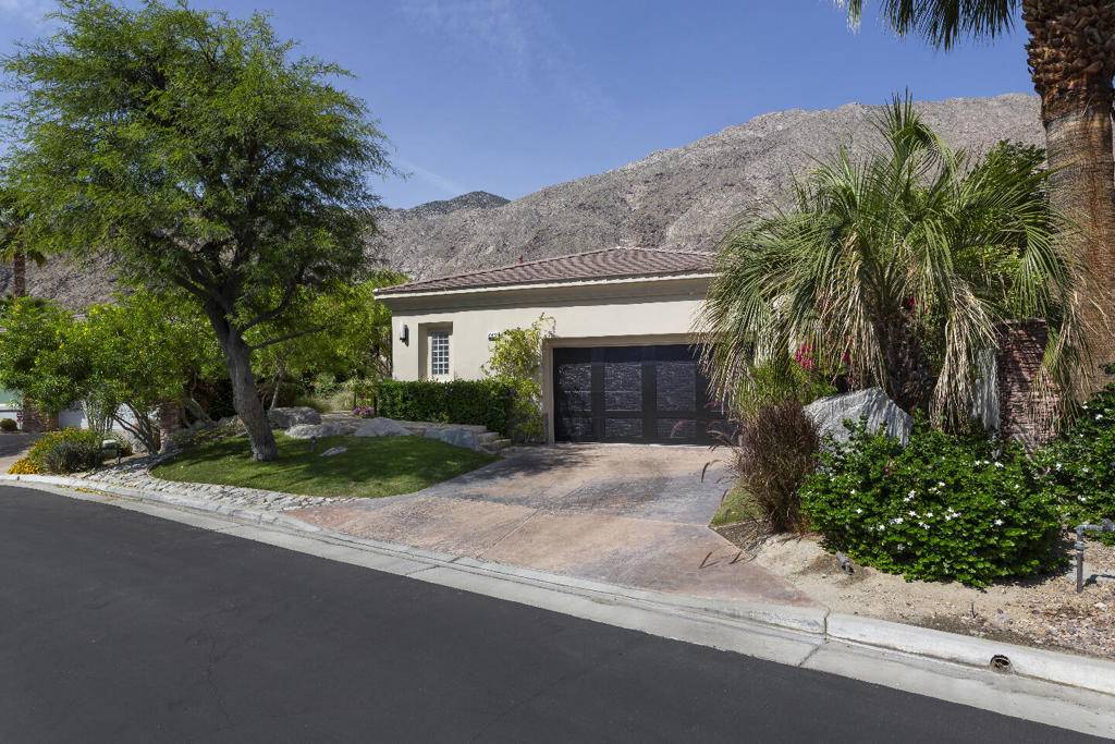 Palm Springs, CA 92264,649 Big Canyon DR W