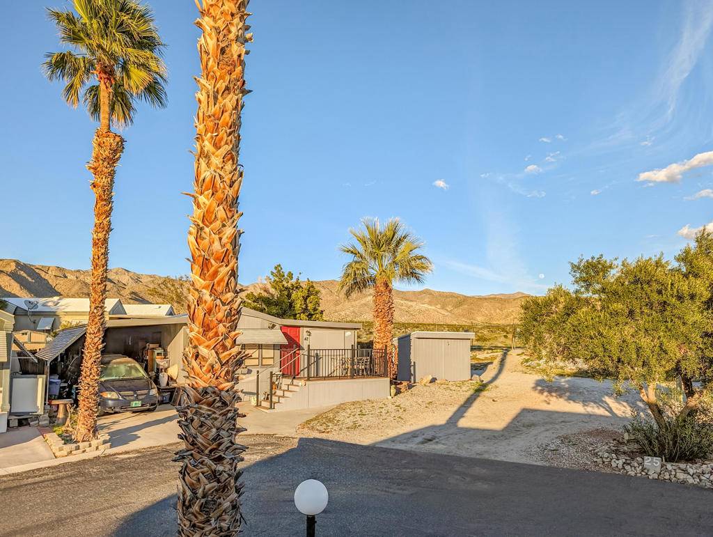 Desert Hot Springs, CA 92241,70200 Dillon RD #41
