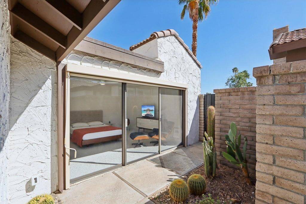 Palm Springs, CA 92264,2467 W Miramonte CIR #C