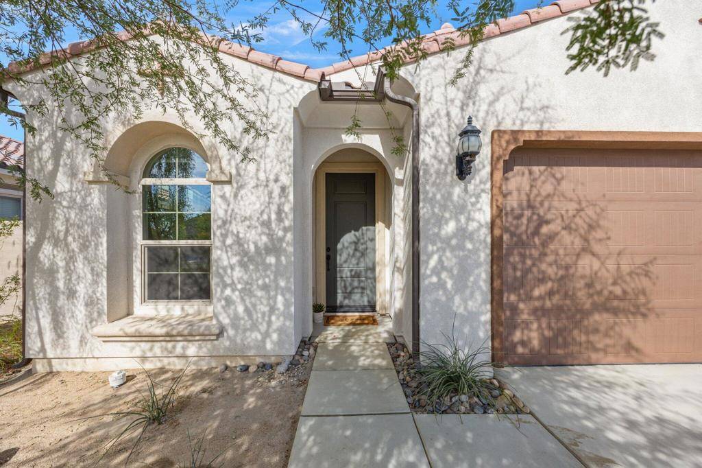 Rancho Mirage, CA 92270,62 Syrah