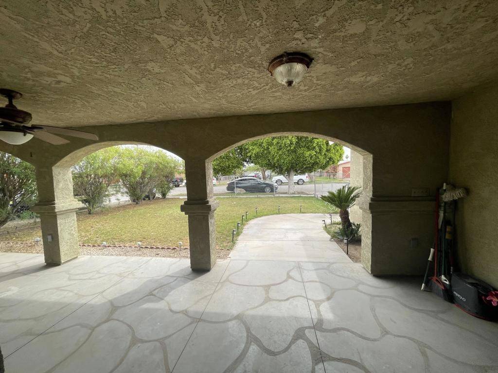 Blythe, CA 92225,321 Alice LN