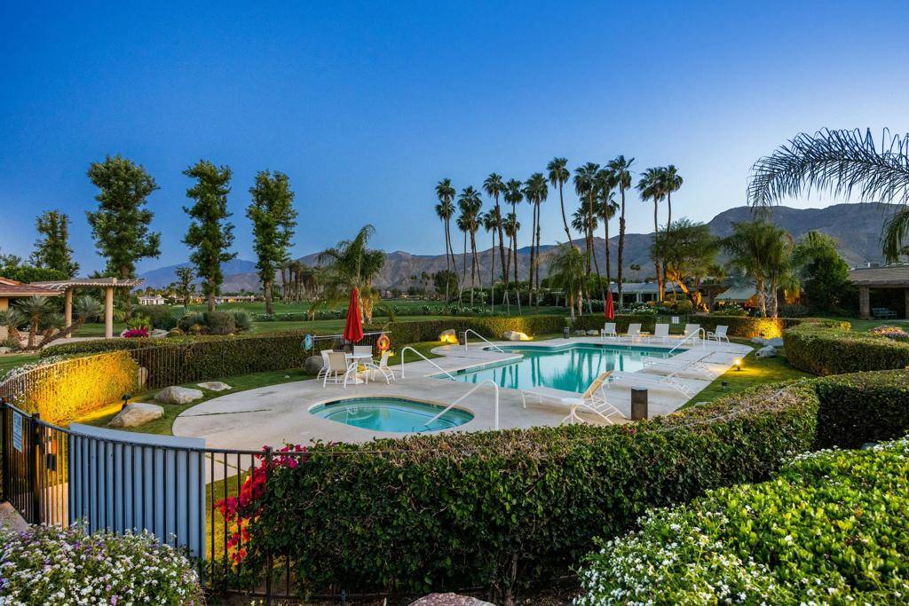 Rancho Mirage, CA 92270,21 Mayfair DR