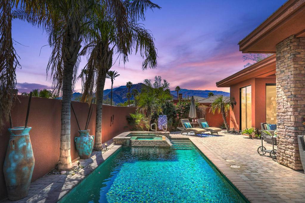 La Quinta, CA 92253,79800 Via Sin Cuidado
