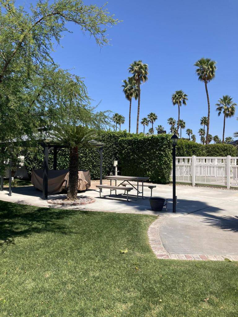 Cathedral City, CA 92234,69411 Ramon RD #424
