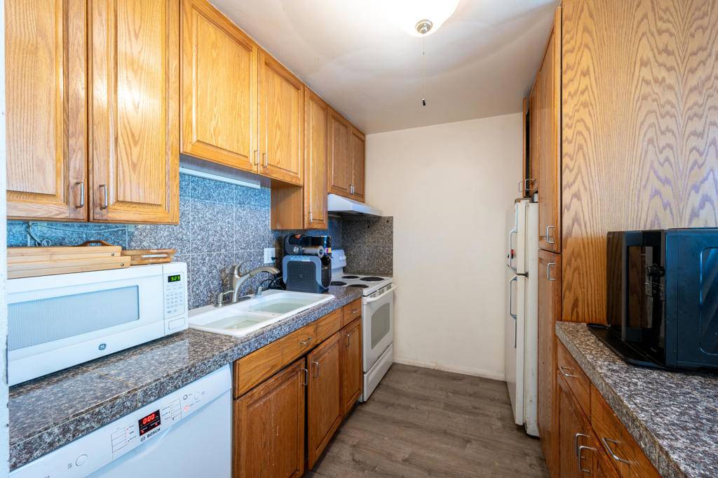 San Diego, CA 92109,1645 Emerald ST #1g