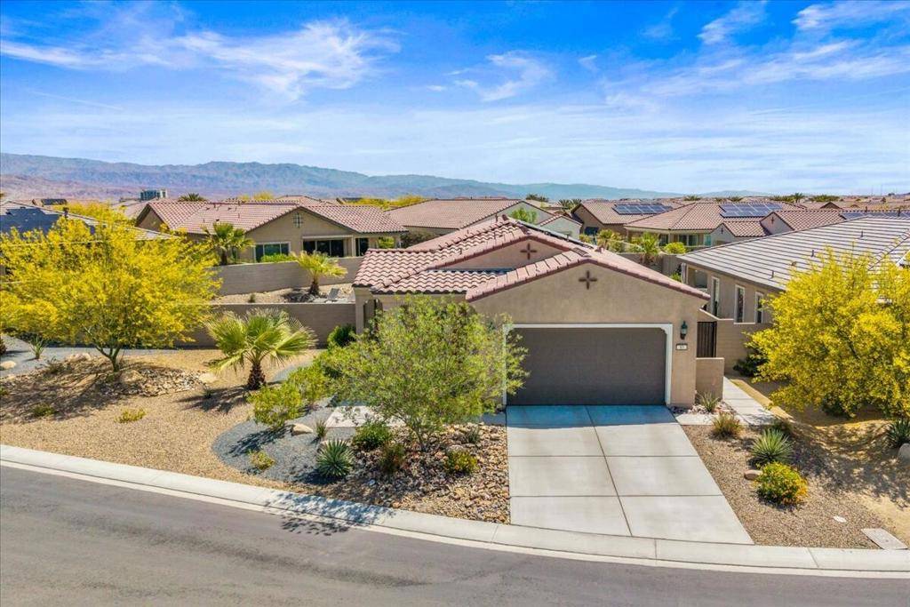 Rancho Mirage, CA 92270,85 Cork Tree