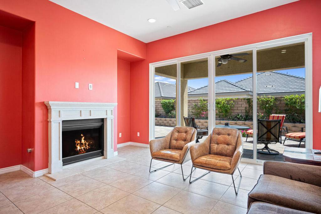 Indio, CA 92203,85701 Adria DR