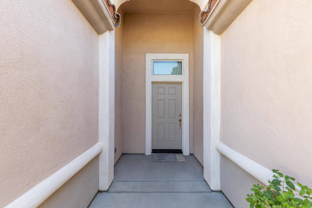 Palm Desert, CA 92211,35302 Staccato ST