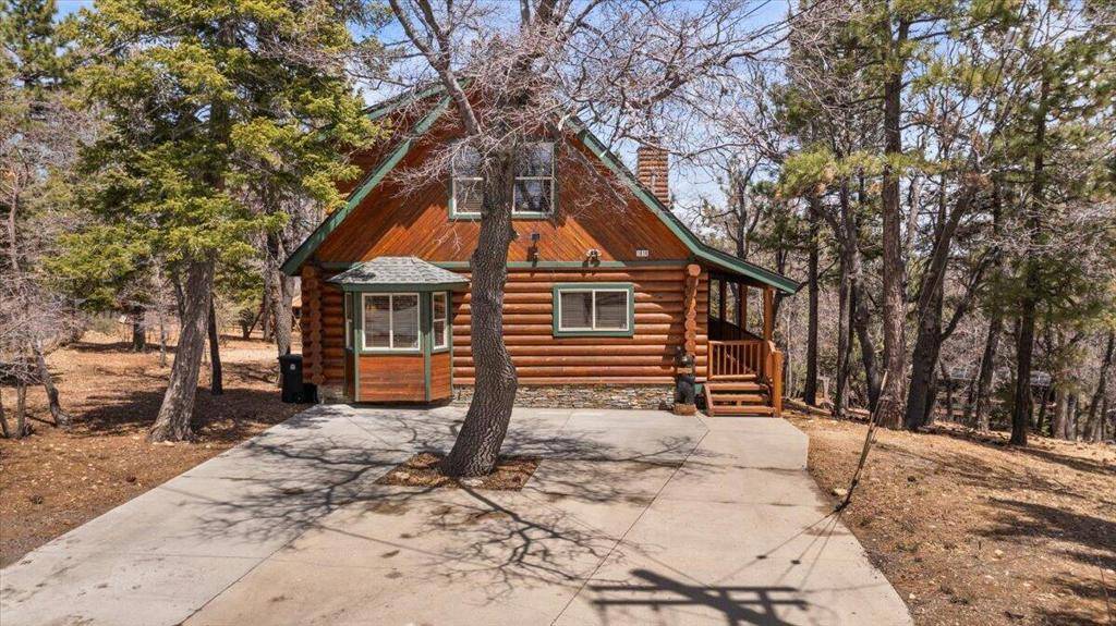 Big Bear, CA 92314,1614 S Colusa DR