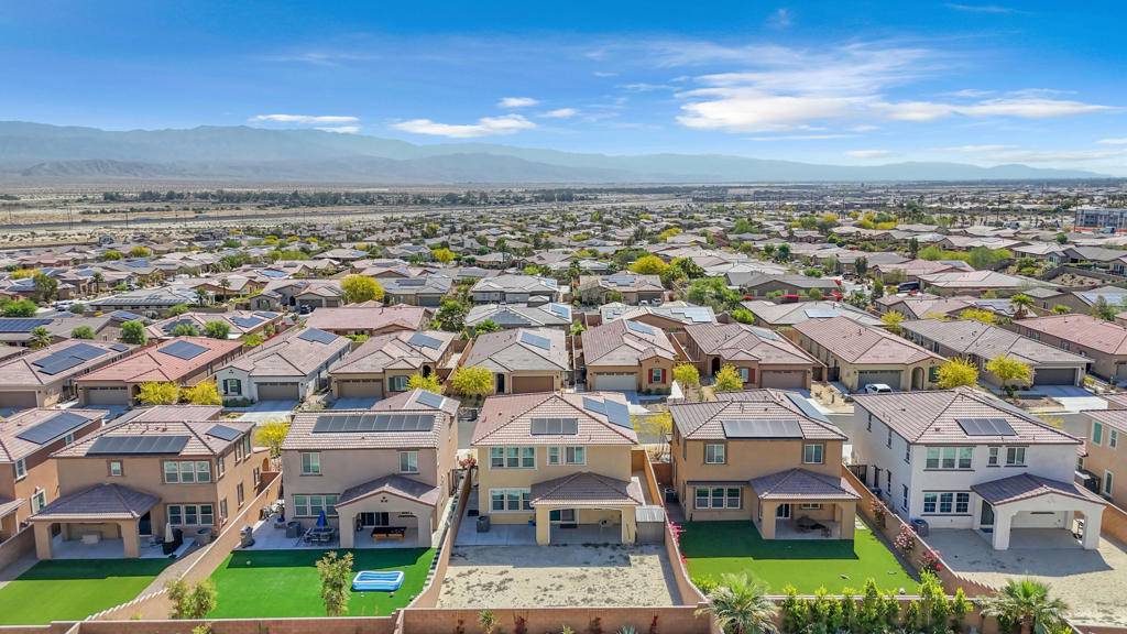 Palm Desert, CA 92211,35469 Cortesia Way