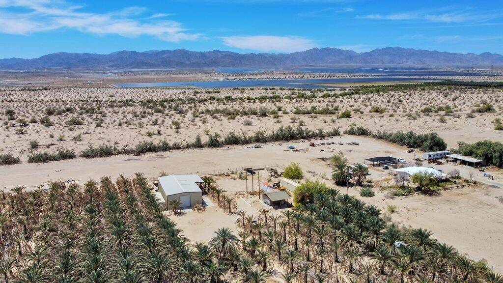 Desert Center, CA 92239,39905 Capp RD
