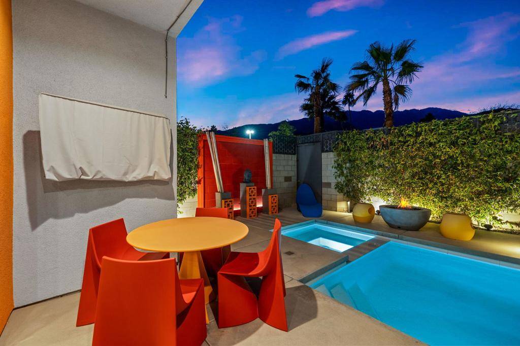 Palm Springs, CA 92262,2691 Paragon Loop