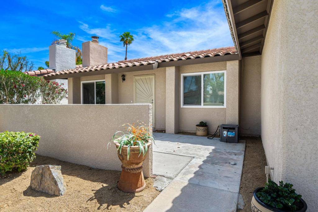 Palm Desert, CA 92211,75255 Camello CT N
