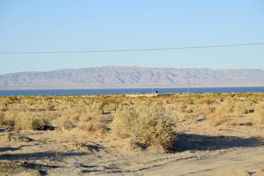 Thermal, CA 92274,2892 Crystal Lake AVE