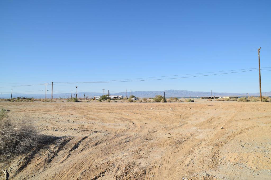 Thermal, CA 92274,2530 Treasure DR
