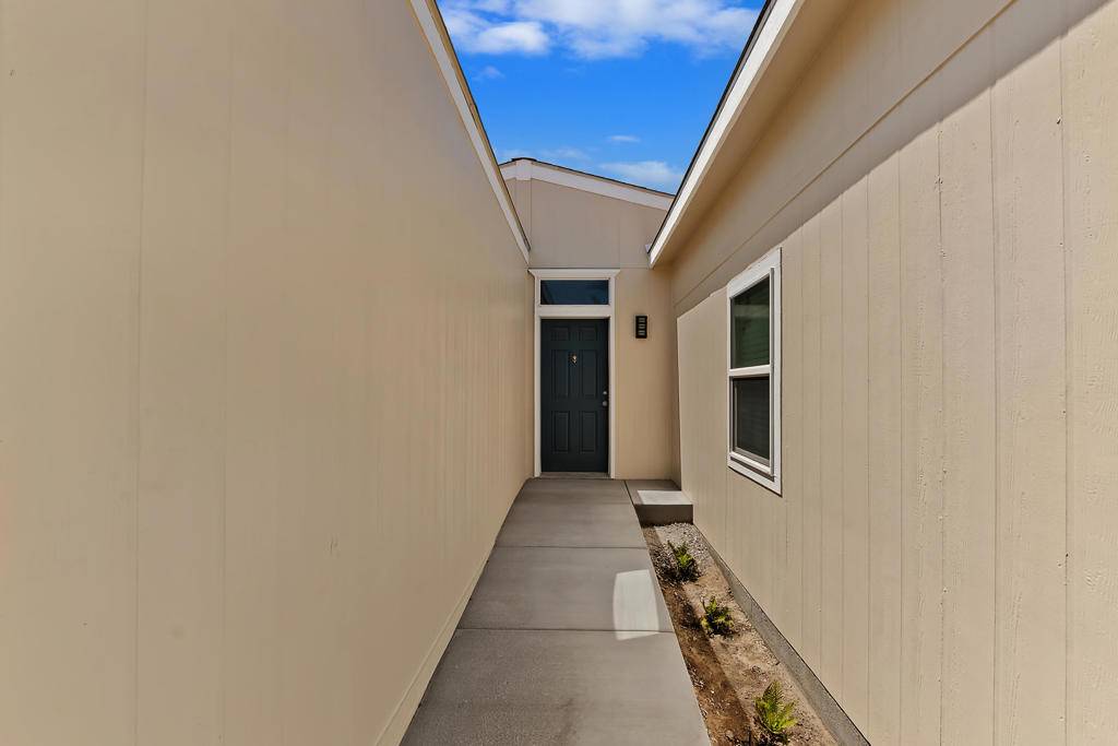Palm Desert, CA 92260,73363 Desert Greens Dr N