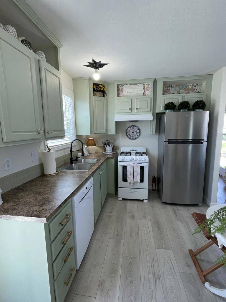 Desert Hot Springs, CA 92240,15500 Bubbling Wells Rd RD #268