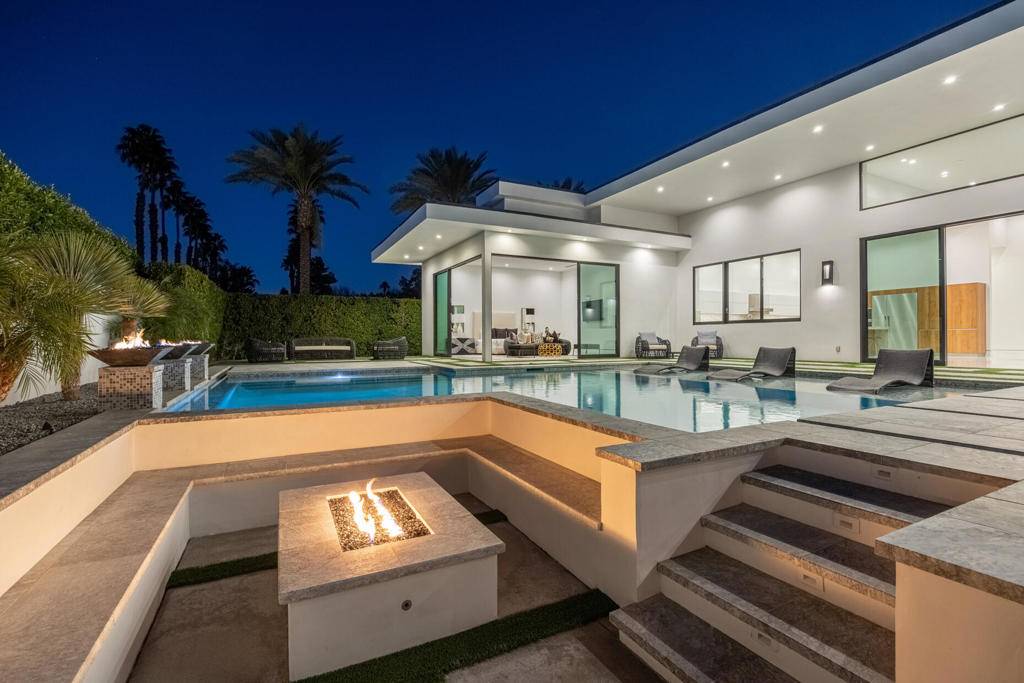 Rancho Mirage, CA 92270,1 Bravo CT