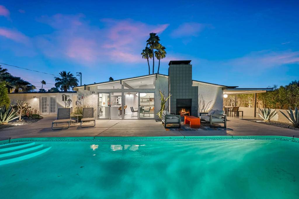 Palm Springs, CA 92262,2311 N Avenida Caballeros