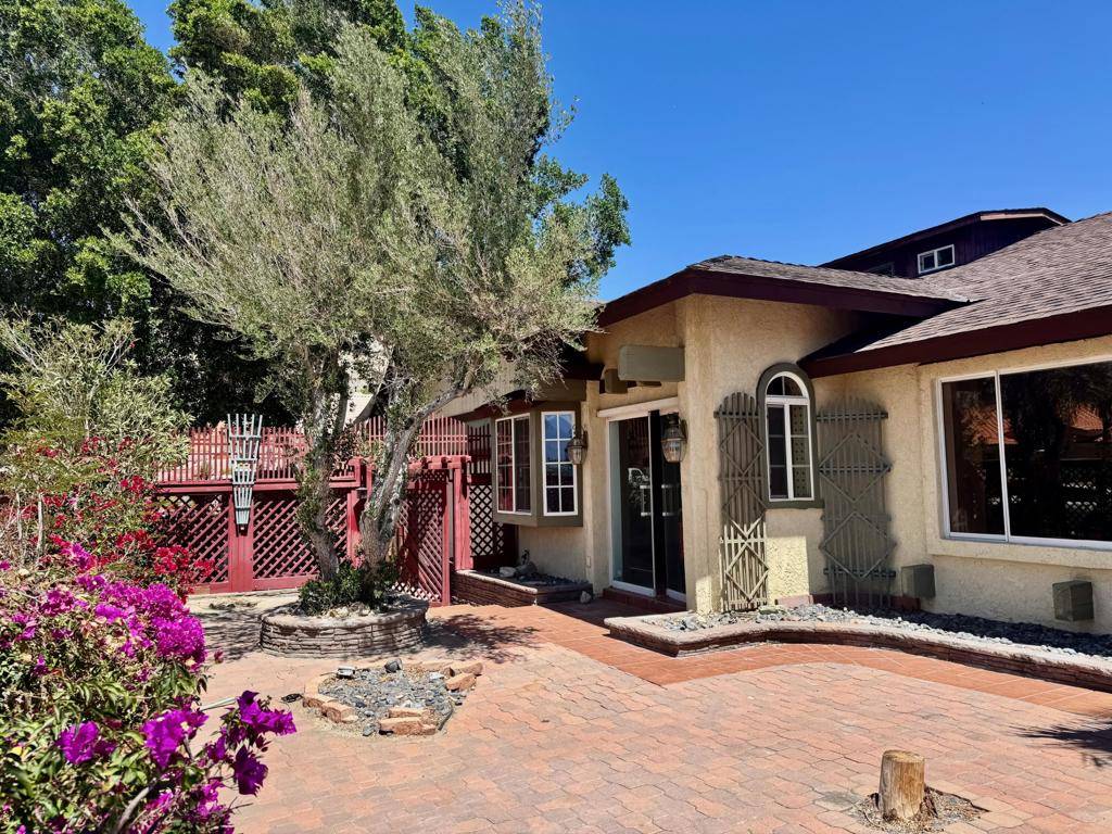 Desert Hot Springs, CA 92240,9330 Calle Escorial