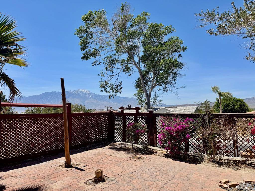 Desert Hot Springs, CA 92240,9330 Calle Escorial