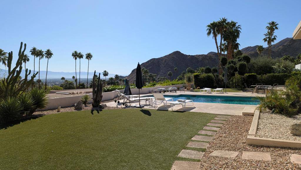 Rancho Mirage, CA 92270,41950 Tonopah RD