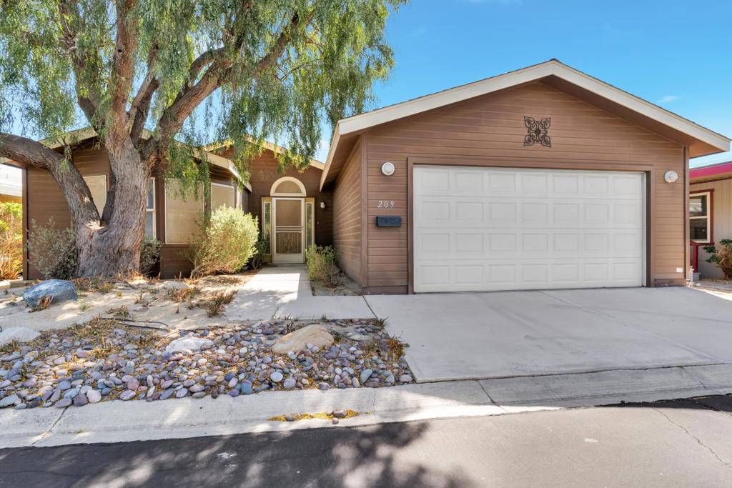 Desert Hot Springs, CA 92240,15300 Palm DR #209