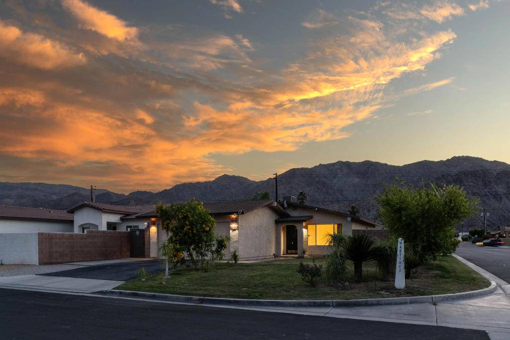 La Quinta, CA 92253,52225 Avenida Martinez