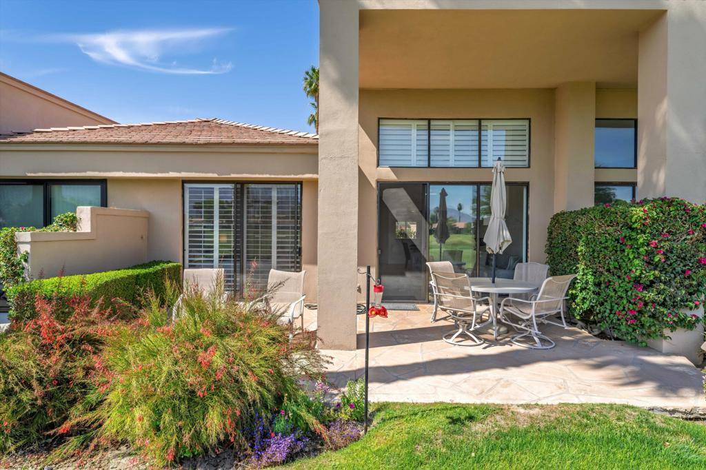La Quinta, CA 92253,80679 Oak Tree
