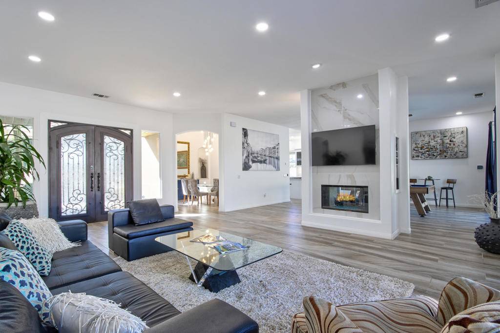 Rancho Mirage, CA 92270,6 Bristol CT