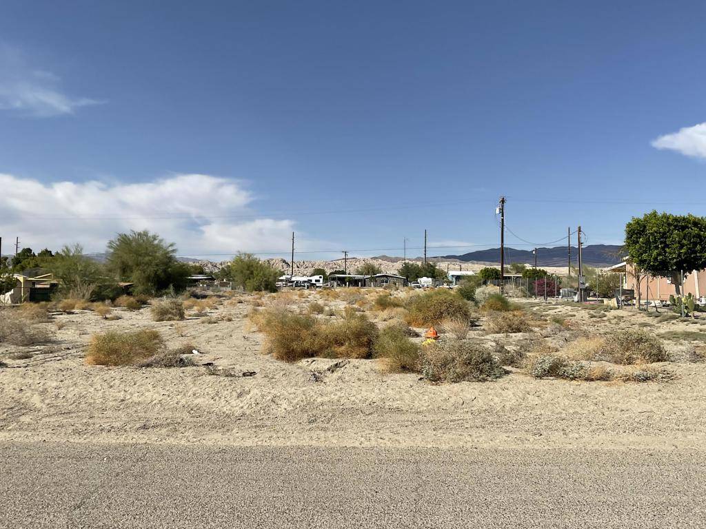 Mecca, CA 92254,0 Coral Reef